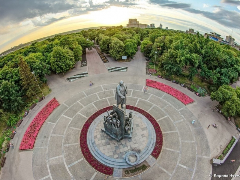 Kharkov Shevchenko Monument